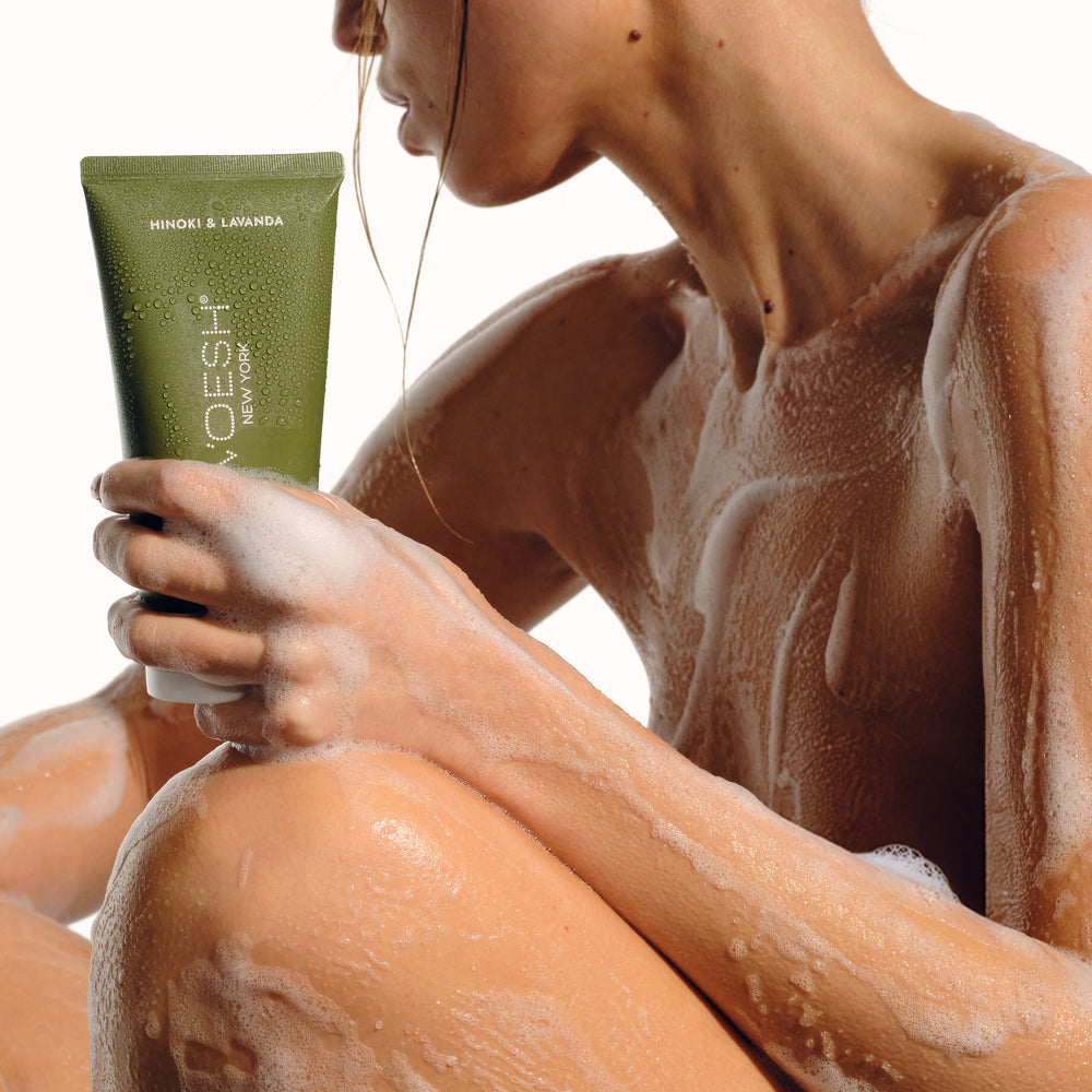 Exfoliating Body Wash Hinoki & Lavanda - Sugar Scrub with Plant-Derived AHAs